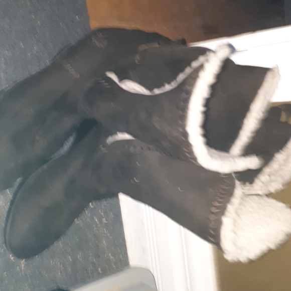 Brown boots - Picture 4 of 4